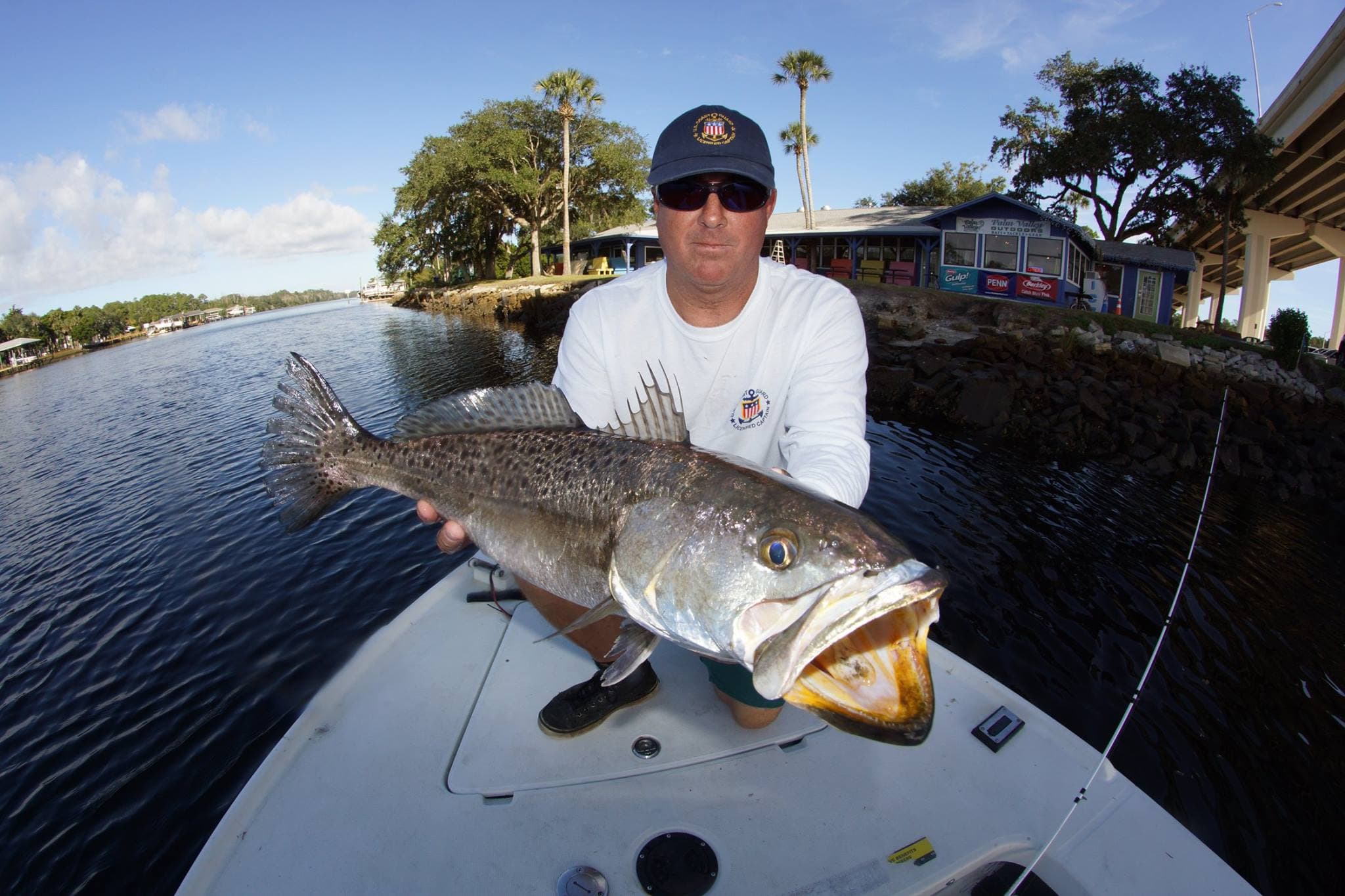 How To Catch Inshore Saltwater Fish with Artificial Lures – Part Two: Choosing the Best Jig and Grub Colors